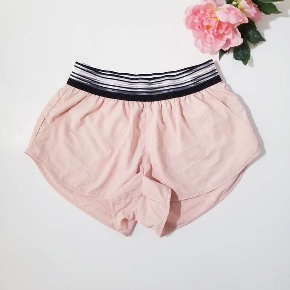 IVY PARK Jogger Mesh Band Shorts Nude Pink - Picture 1 of 9